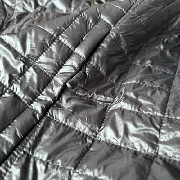 Women's Black Puffer Jacket - Picture 4 of 9